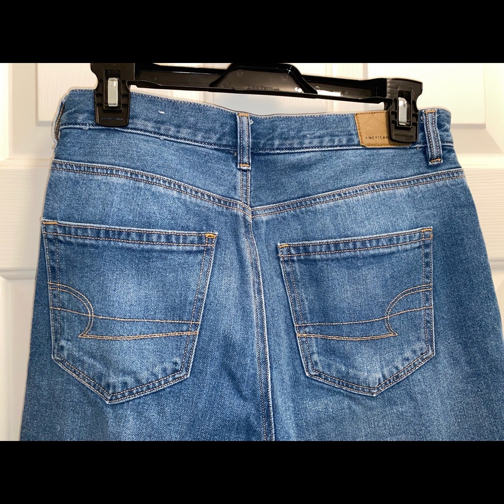 American Eagle Mom Jeans